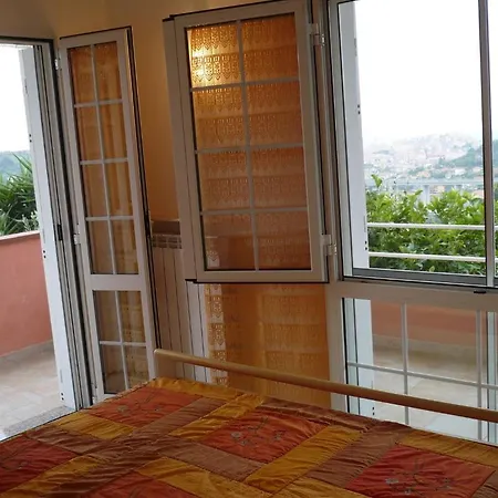 Azienda Agrituristica Arianna Gospodarstwo agroturystyczne Imperia