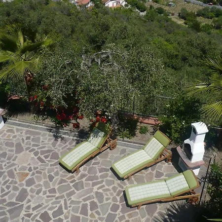 Azienda Agrituristica Arianna Alloggio per agriturismo Imperia
