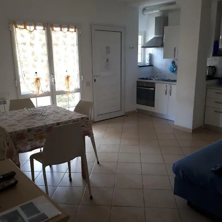 Gospodarstwo agroturystyczne Azienda Agrituristica Arianna *